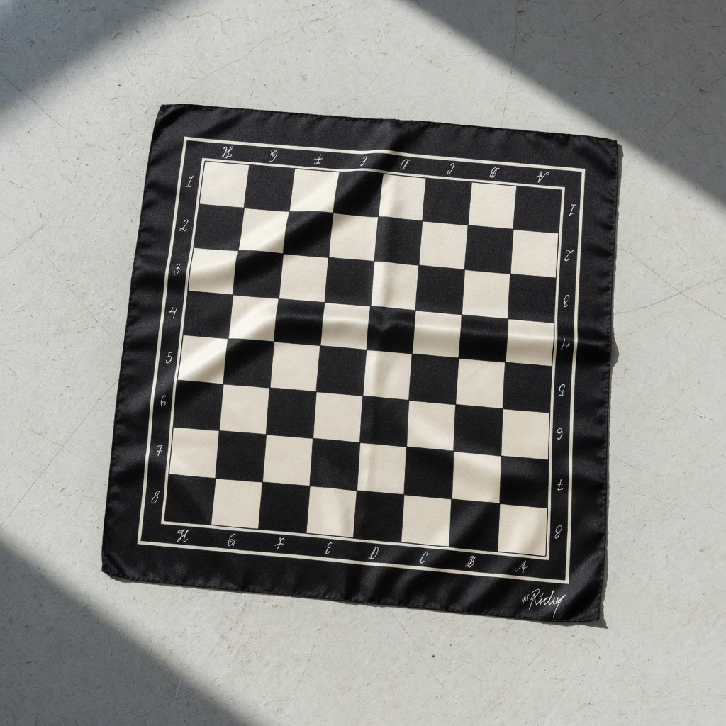 Chess | Black & White | 65cm